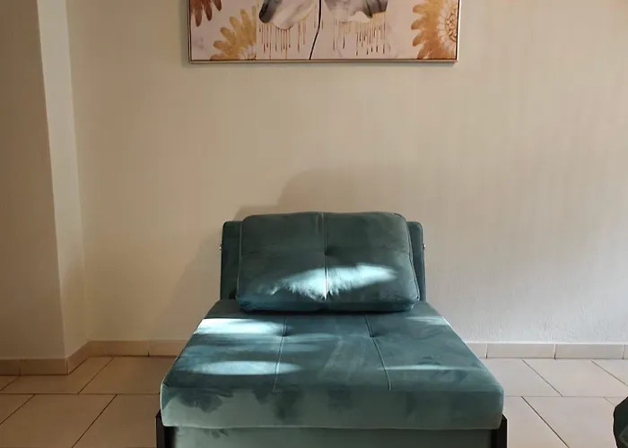 Nava * Paralía