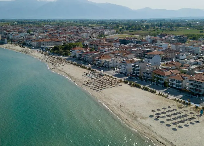 Nava Paralía